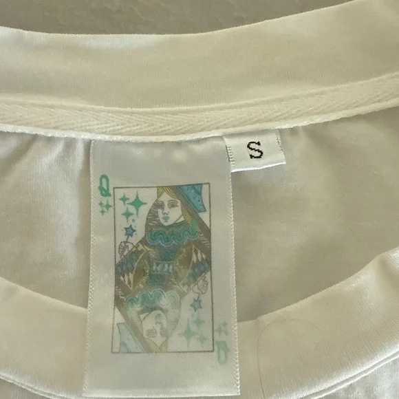 Queen of sparkles t-shirt - Picture 4 of 6